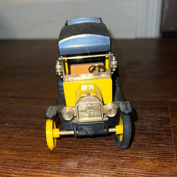 Otasco Replica 1918 Coin Bank Ford Model Truck Vintage Collectable - Picture 2 of 13
